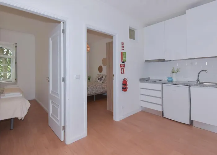 Downtown River Apartment *