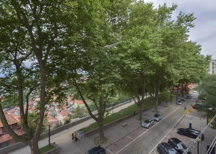 Apartment Downtown River