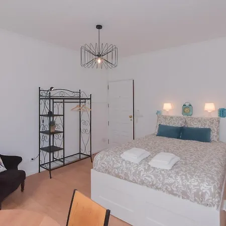 Downtown River Apartmán